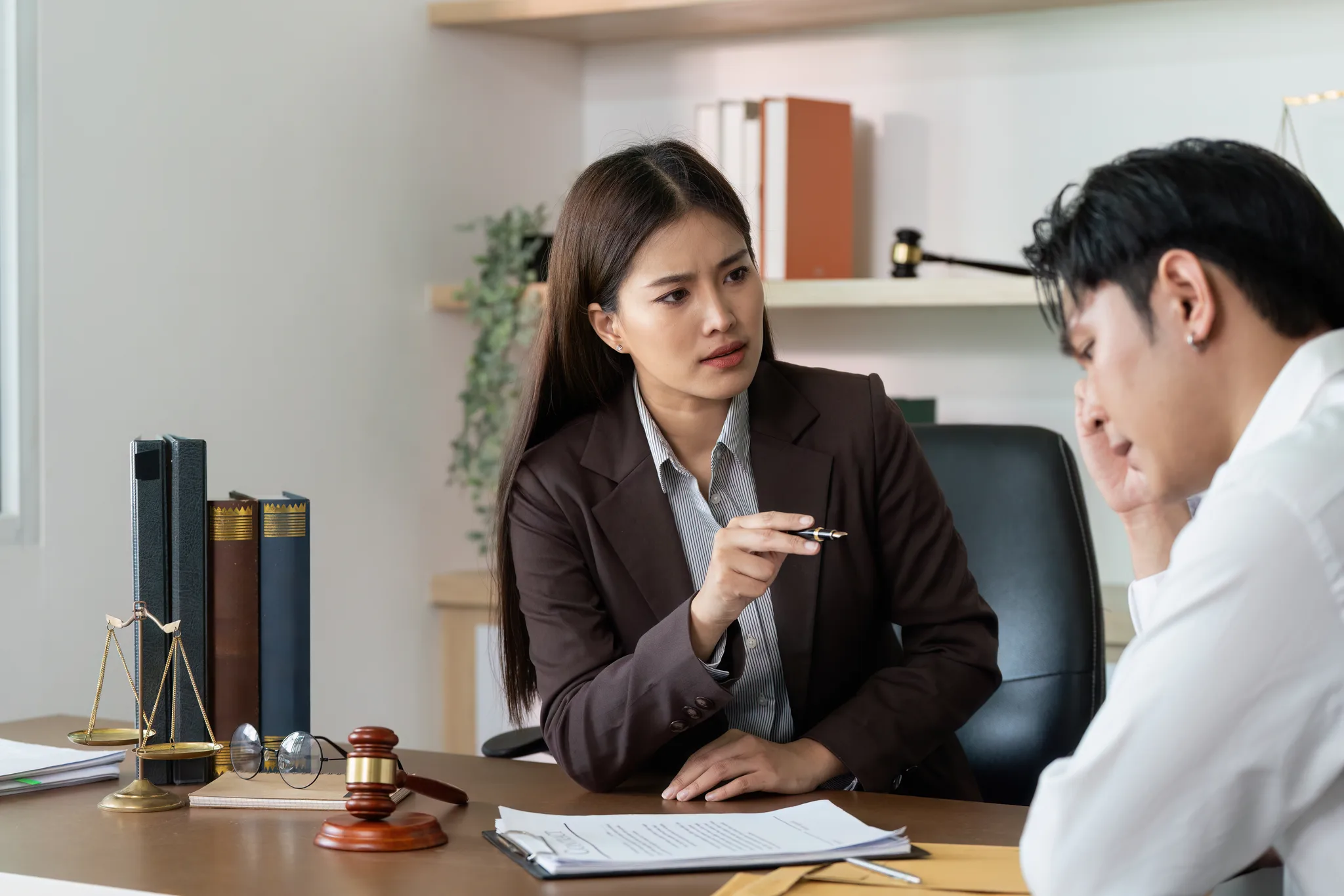 Compare Solicitors and Legal Experts in Seconds